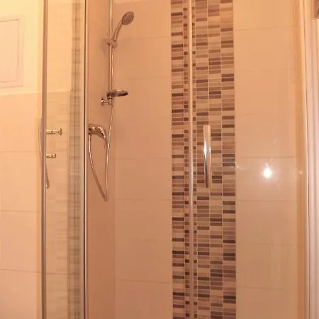 Apartman Pernink דירה